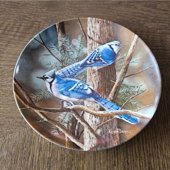 VINTAGE Encyclopedia Britannica Decorative Plate - Picture 1 of 4